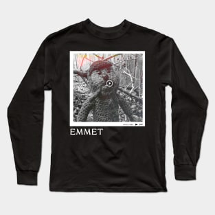 Emmet Otter in frame Long Sleeve T-Shirt